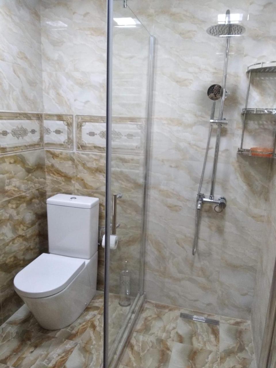 יירבאן Apart Hotel Alex מראה חיצוני תמונה